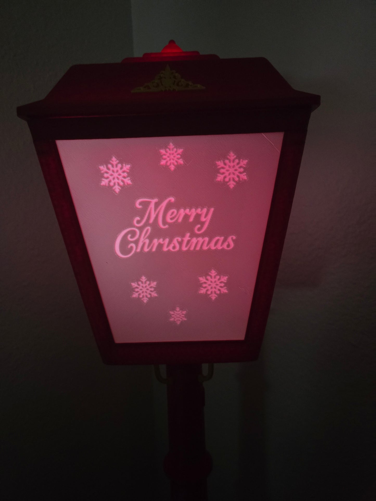 Merry Christmas Lamp Post